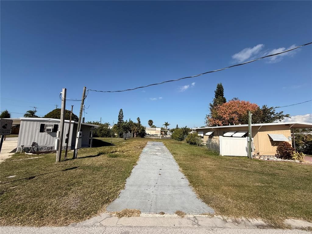 6701 TOWER DRIVE HUDSON, FL 34667