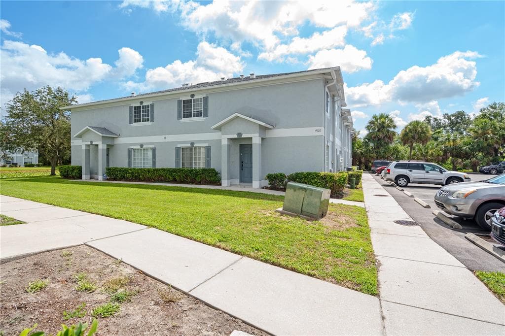 4120 GRADSTONE PLACE TAMPA, FL 33617