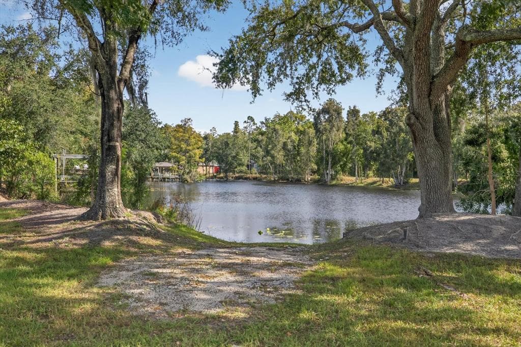 3926 COVE LAKE PLACE