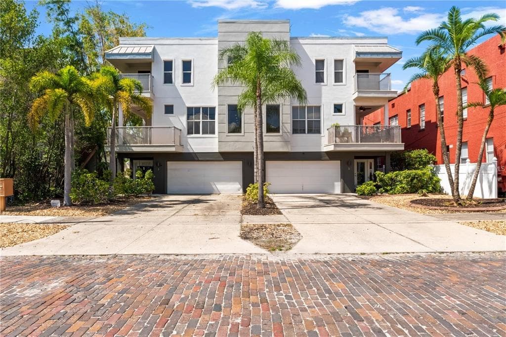 113 S NEWPORT AVENUE UNIT 1-4 TAMPA, FL 33606