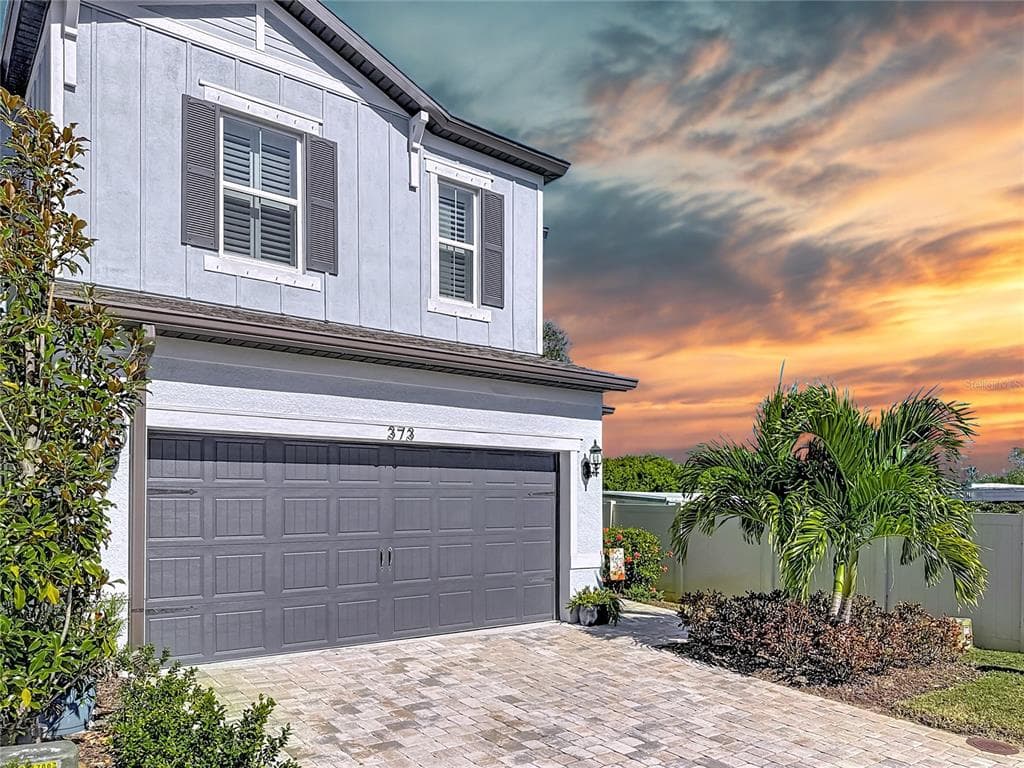 373 SANDBAR AVENUE NE ST PETERSBURG, FL 33716