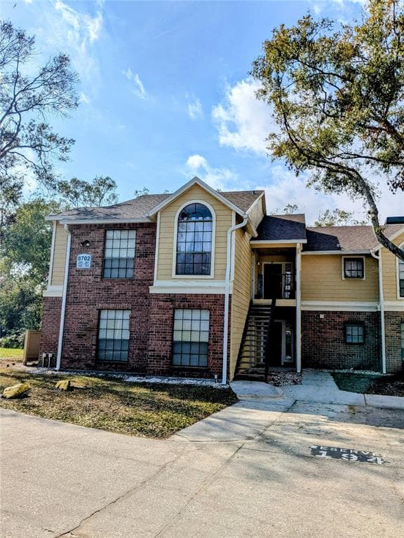 8702 MALLARD RESERVE DRIVE UNIT 104 TAMPA, FL 33614