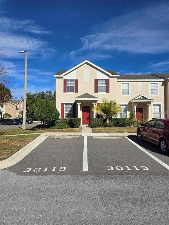 30119 WELLESLEY WAY WESLEY CHAPEL, FL 33543