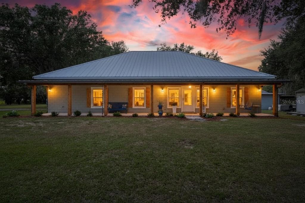 9017 S COUNTY LINE ROAD