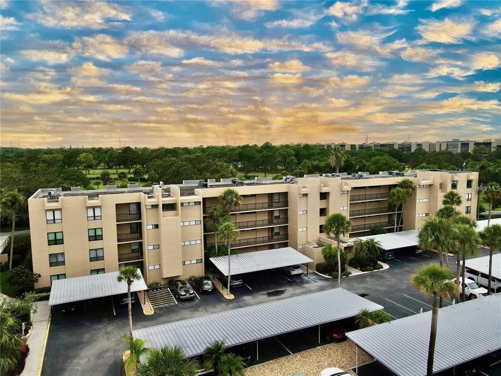 2614 COVE CAY DRIVE UNIT 104 CLEARWATER, FL 33760