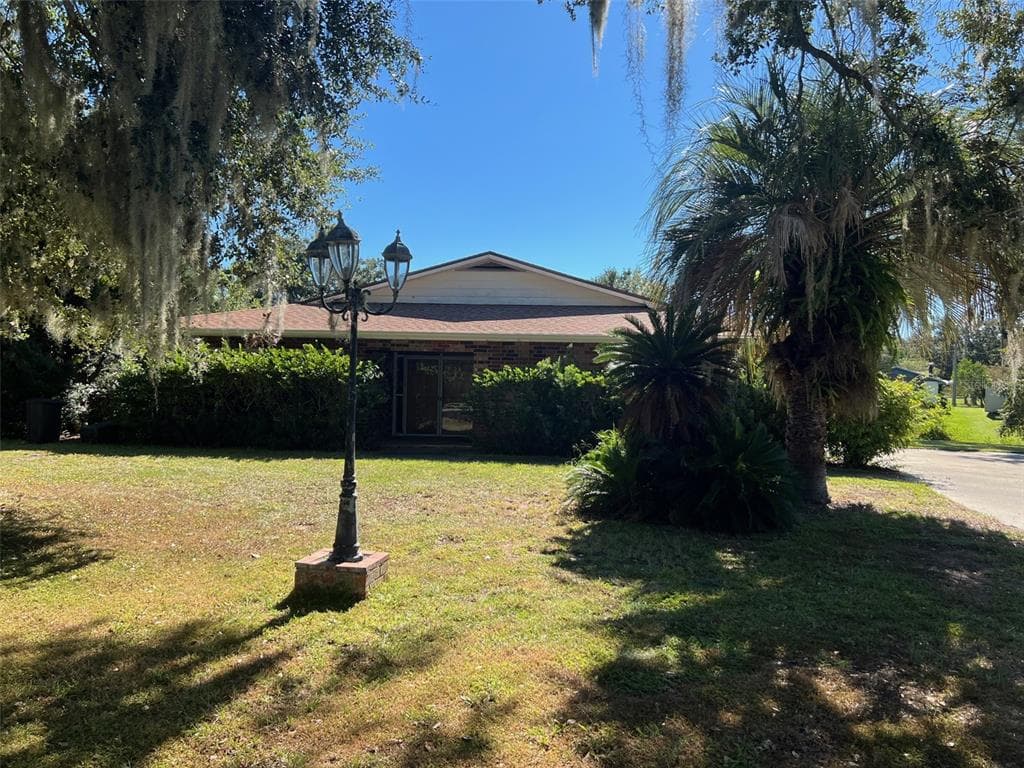 35412 CRESCENT DRIVE FRUITLAND PARK, FL 34731