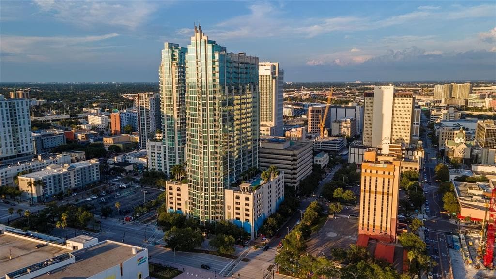 777 N ASHLEY DRIVE UNIT 2009 TAMPA, FL 33602