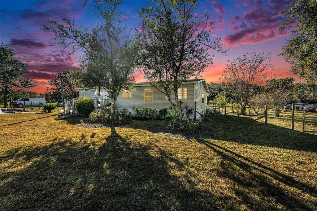 4210 SEABERG ROAD ZEPHYRHILLS, FL 33541