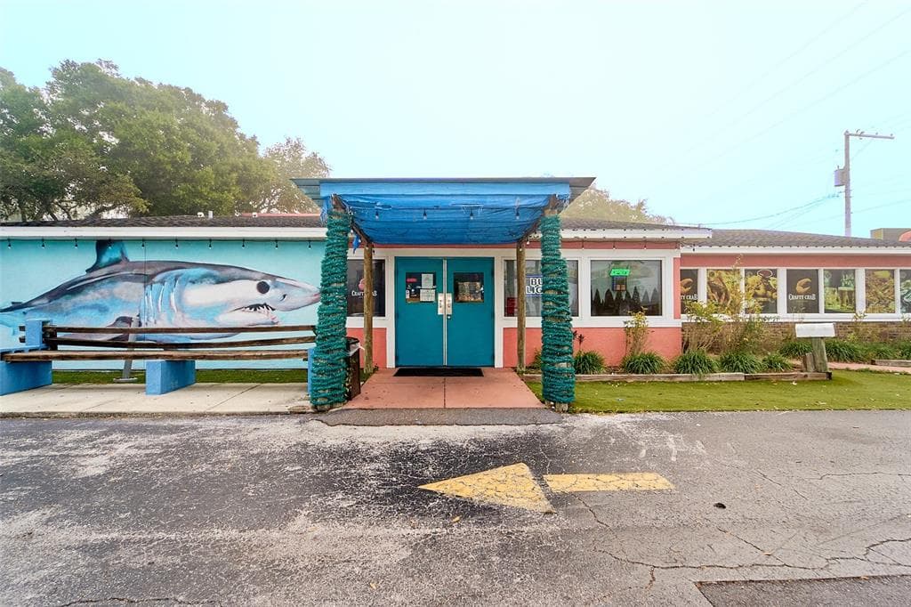 704 E BRANDON BOULEVARD BRANDON, FL 33511