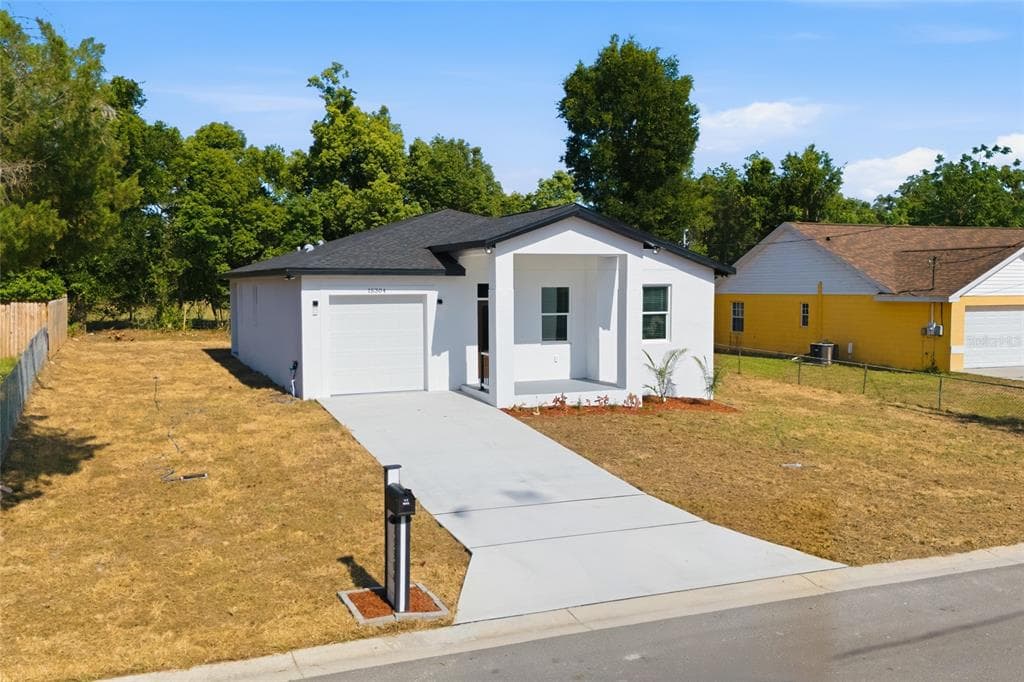 15304 16TH STREET DADE CITY, FL 33523
