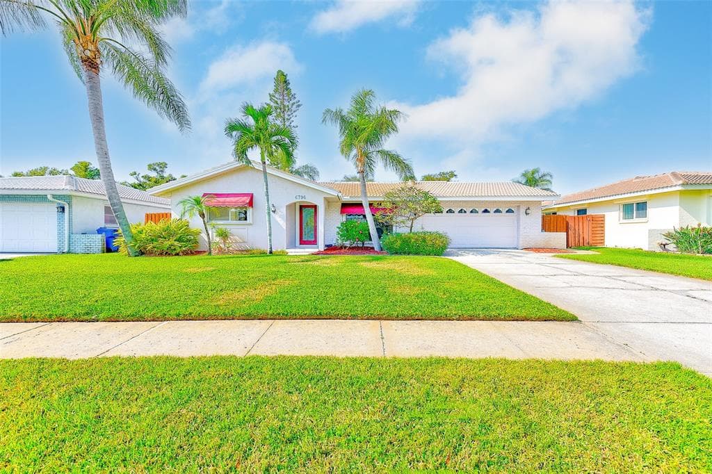 6796 122ND STREET SEMINOLE, FL 33772