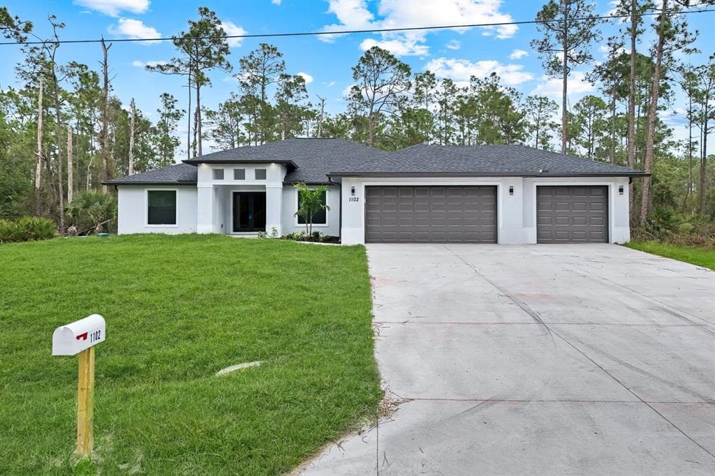 1102 EDISON AVENUE LEHIGH ACRES, FL 33972