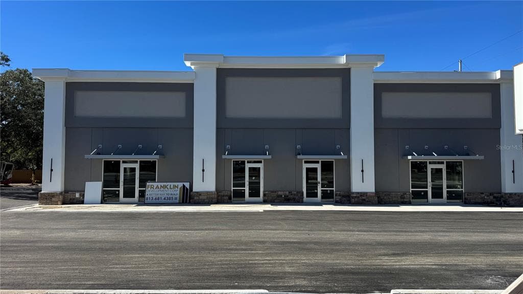 11210 N 30TH STREET TAMPA, FL 33612