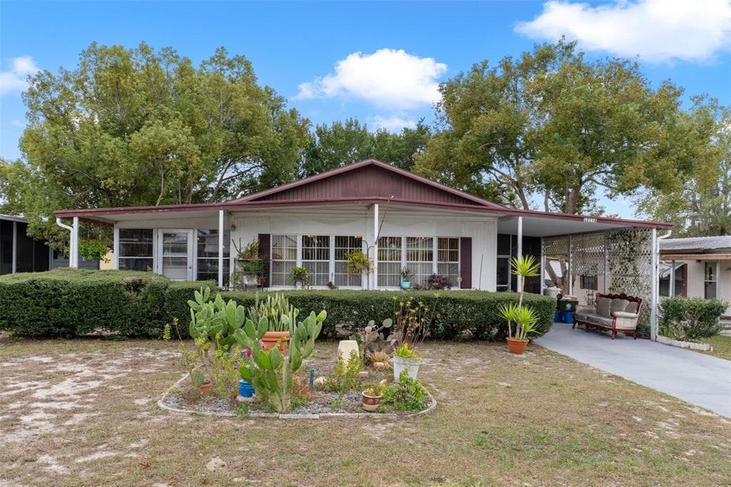 12118 FAIRWAY AVENUE BROOKSVILLE, FL 34613