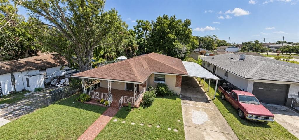 415 MODEL STREET DAYTONA BEACH, FL 32114