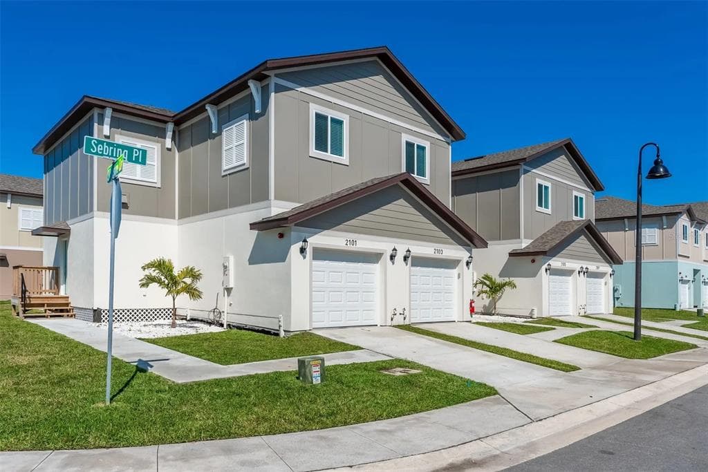 2103 SEBRING PLACE CLEARWATER, FL 33760