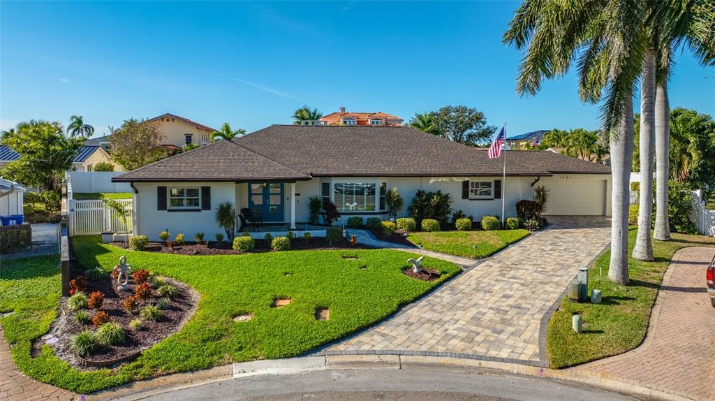 1101 80TH STREET COURT S ST PETERSBURG, FL 33707
