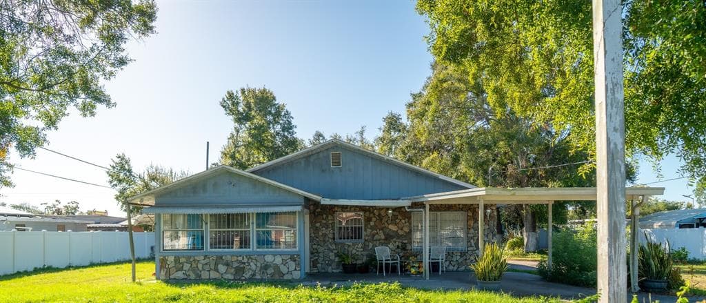 6808 W COMANCHE AVENUE TAMPA, FL 33634