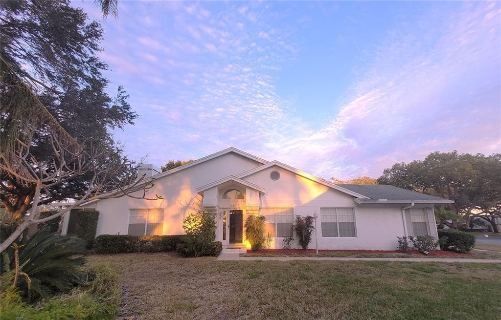2905 FEATHERSTONE DRIVE HOLIDAY, FL 34691