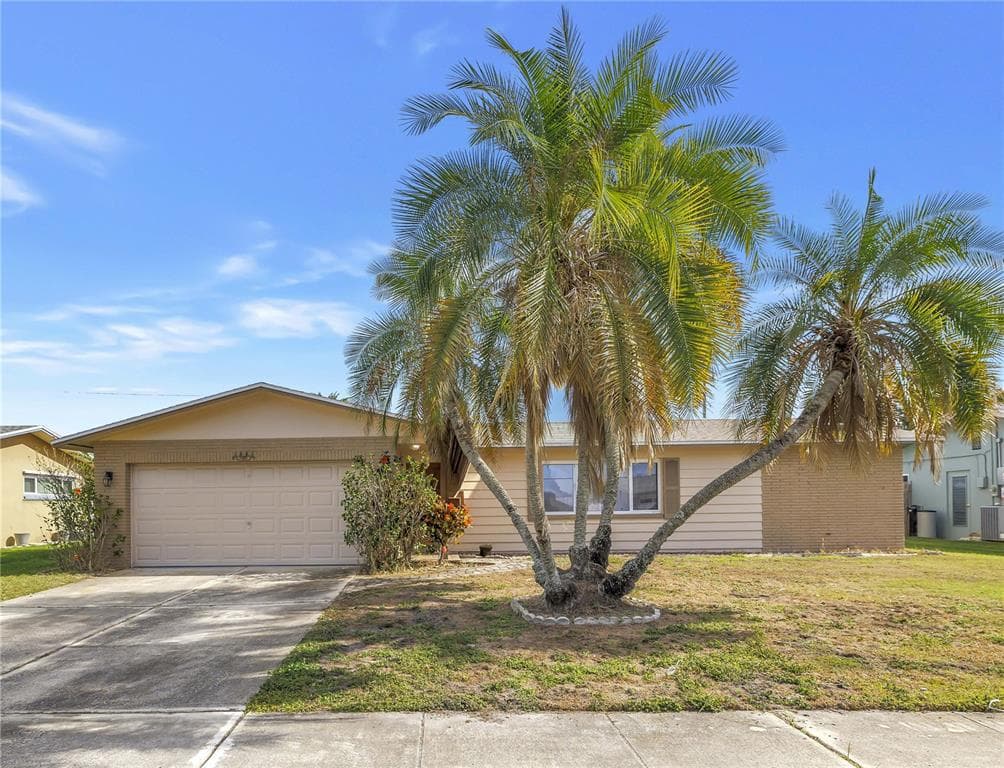 1861 PRINCETON DRIVE CLEARWATER, FL 33765