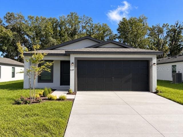 537 BLACKTHORN DRIVE LAKELAND, FL 33809