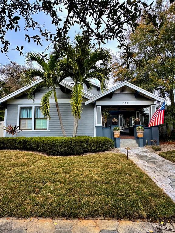 415 11TH AVENUE NE ST PETERSBURG, FL 33701