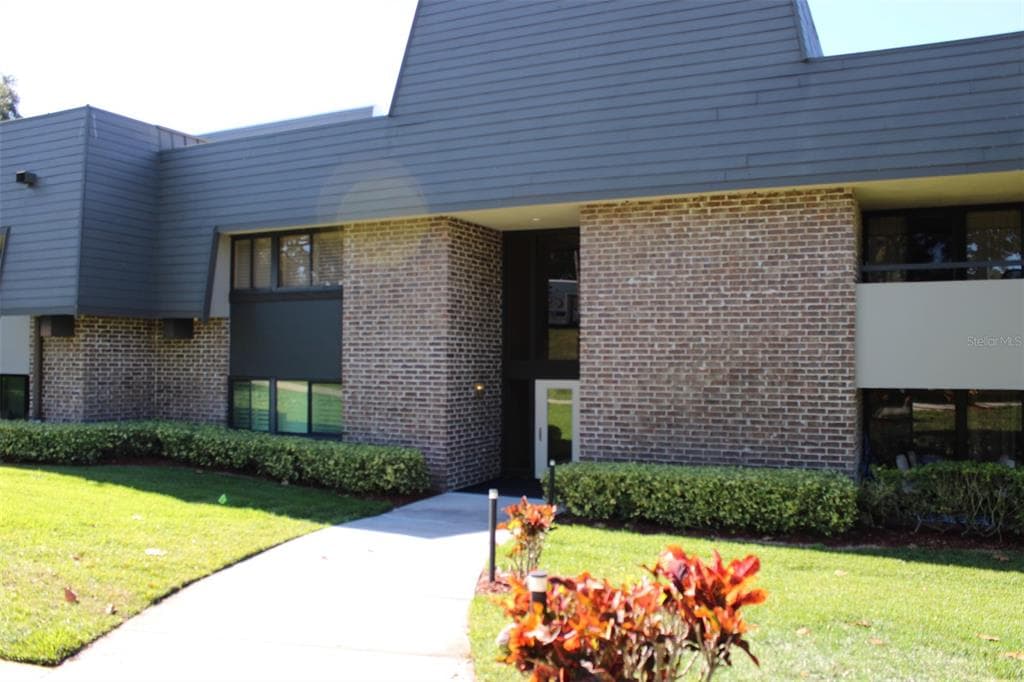 36750 US HIGHWAY 19 N UNIT 3-203 PALM HARBOR, FL 34683
