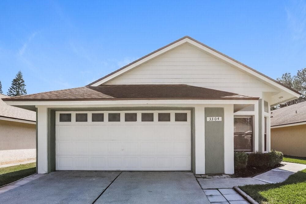 3304 S ST LUCIE DRIVE CASSELBERRY, FL 32707