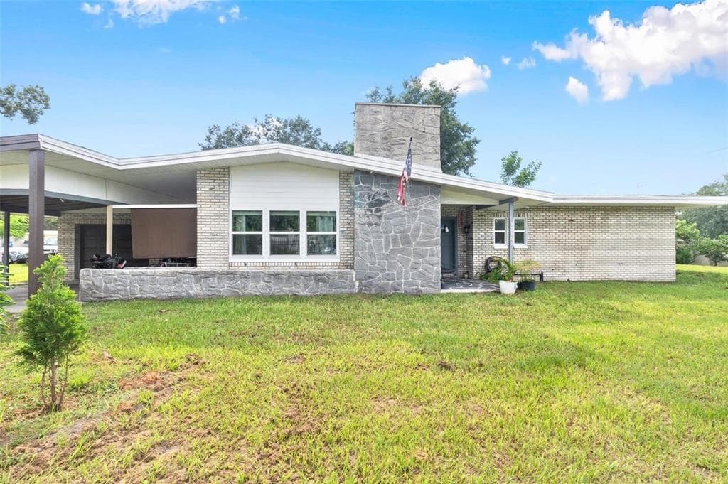 10101 ALMA STREET GIBSONTON, FL 33534