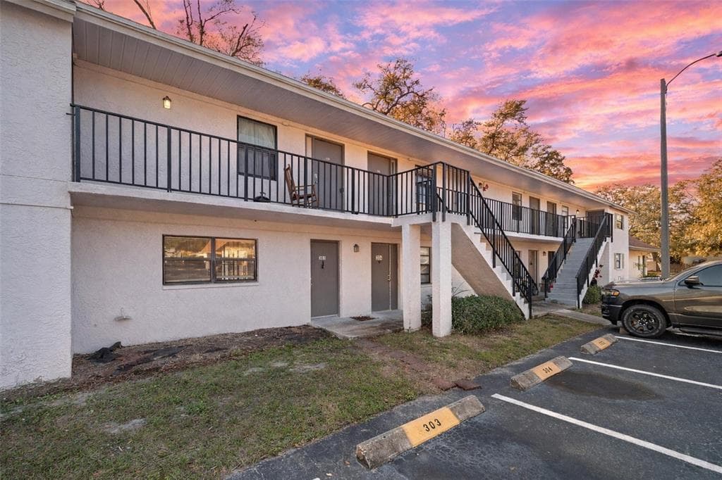 2142 BRADFORD STREET UNIT 323 CLEARWATER, FL 33760