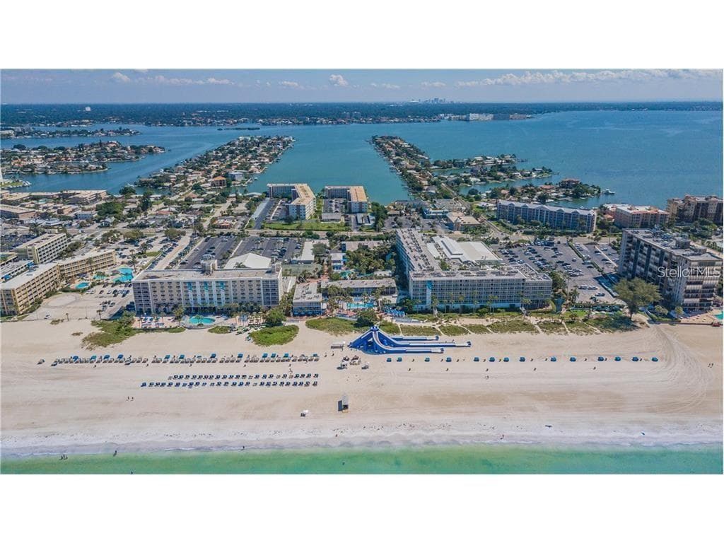 5500 GULF BOULEVARD UNIT 4221 ST PETE BEACH, FL 33706