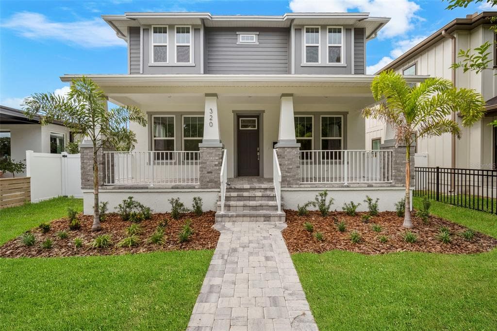320 43RD AVENUE N ST PETERSBURG, FL 33703