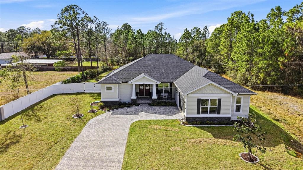 8001 WOODLEAF BOULEVARD WESLEY CHAPEL, FL 33544