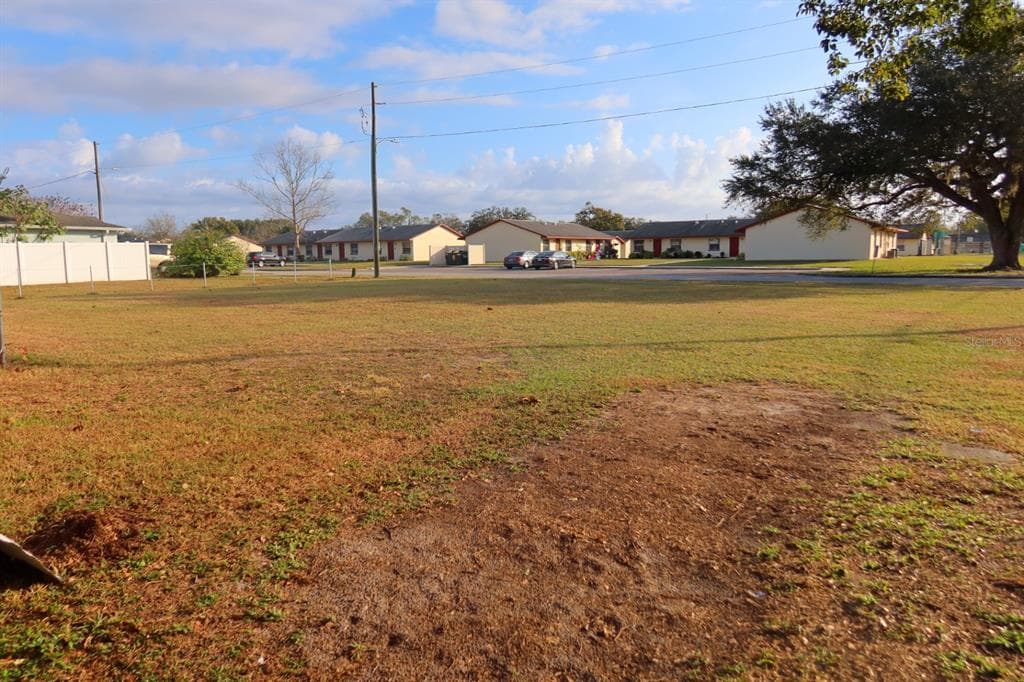 NORTH AVENUE ZEPHYRHILLS, FL 33542
