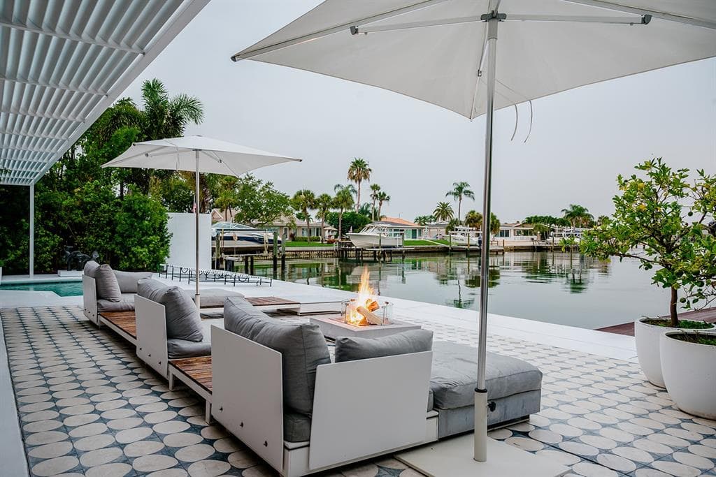 440 64TH AVENUE ST PETE BEACH, FL 33706