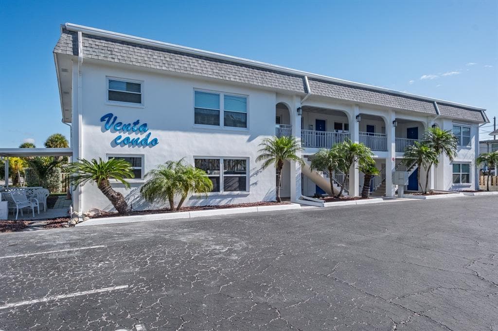 7151 SUNSET WAY UNIT 10