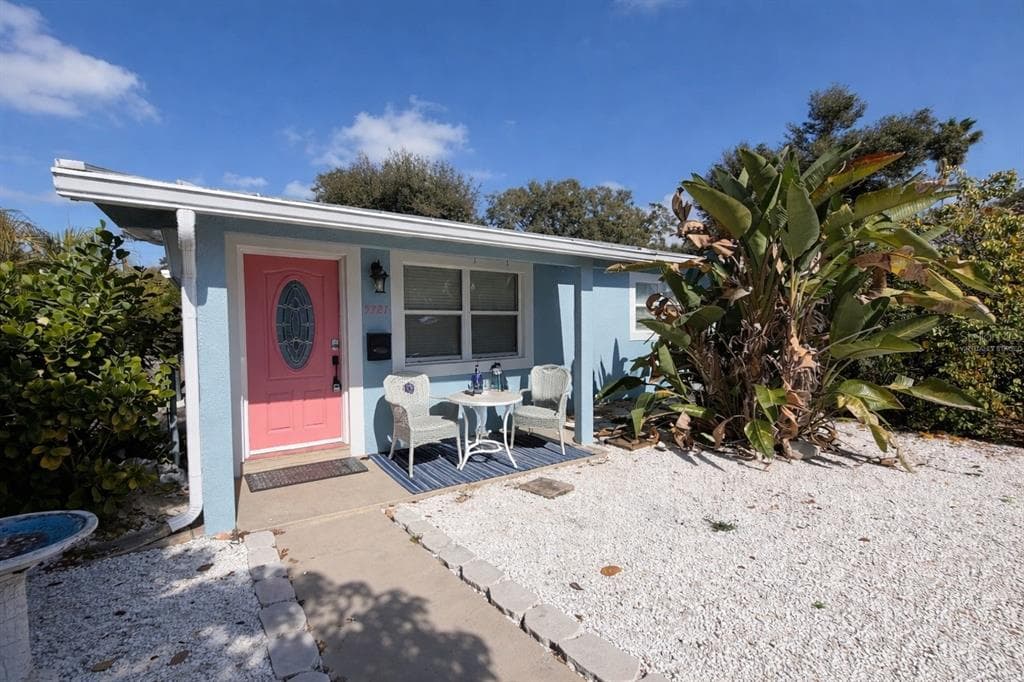 5721 10TH AVENUE N ST PETERSBURG, FL 33710