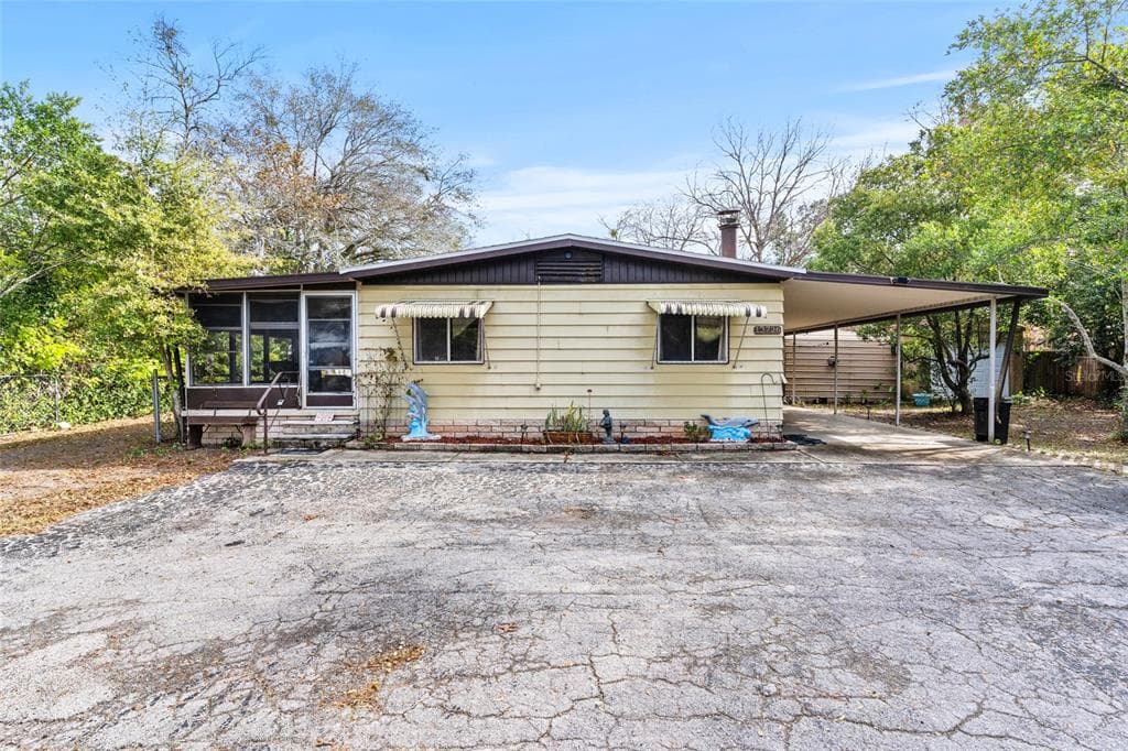 13726 LITEWOOD DRIVE HUDSON, FL 34669