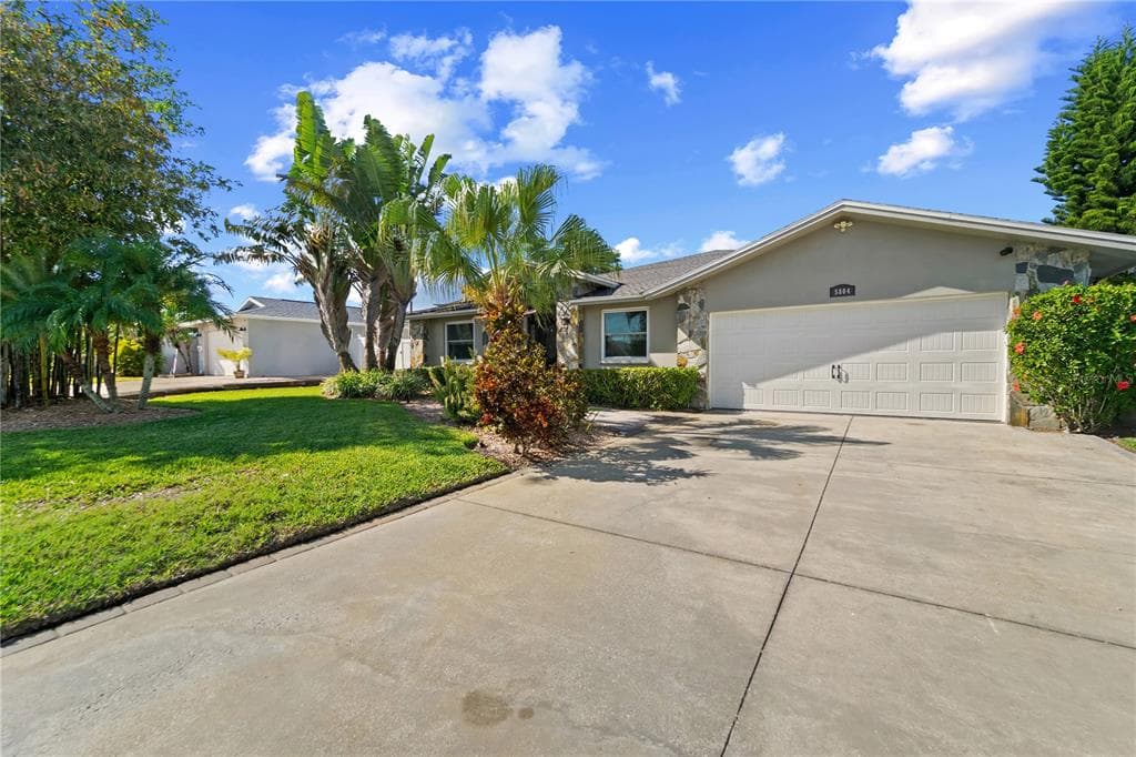 5804 TAMPA SHORES BOULEVARD TAMPA, FL 33615