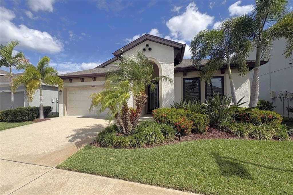 7406 FUTURA PLACE APOLLO BEACH, FL 33572