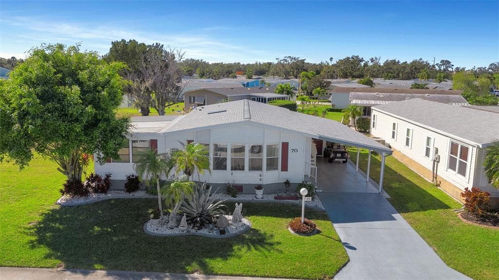 70 MOCKINGBIRD LANE