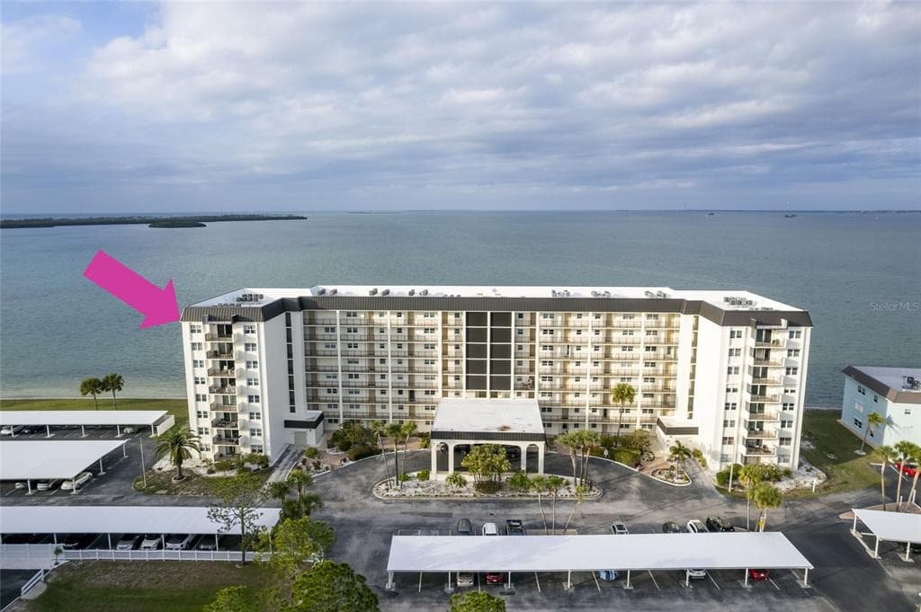 9 HAIG PLACE UNIT 801 DUNEDIN, FL 34698