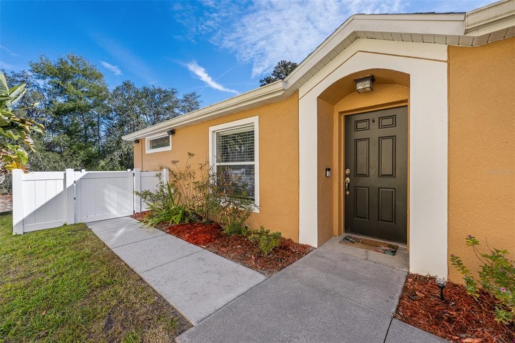8707 CORINTHIAN WAY NEW PORT RICHEY, FL 34654