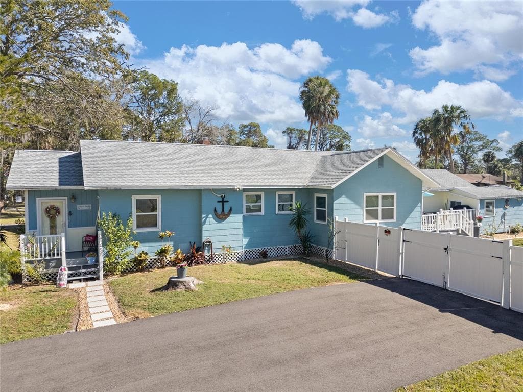 5150 LIMESTONE DRIVE PORT RICHEY, FL 34668