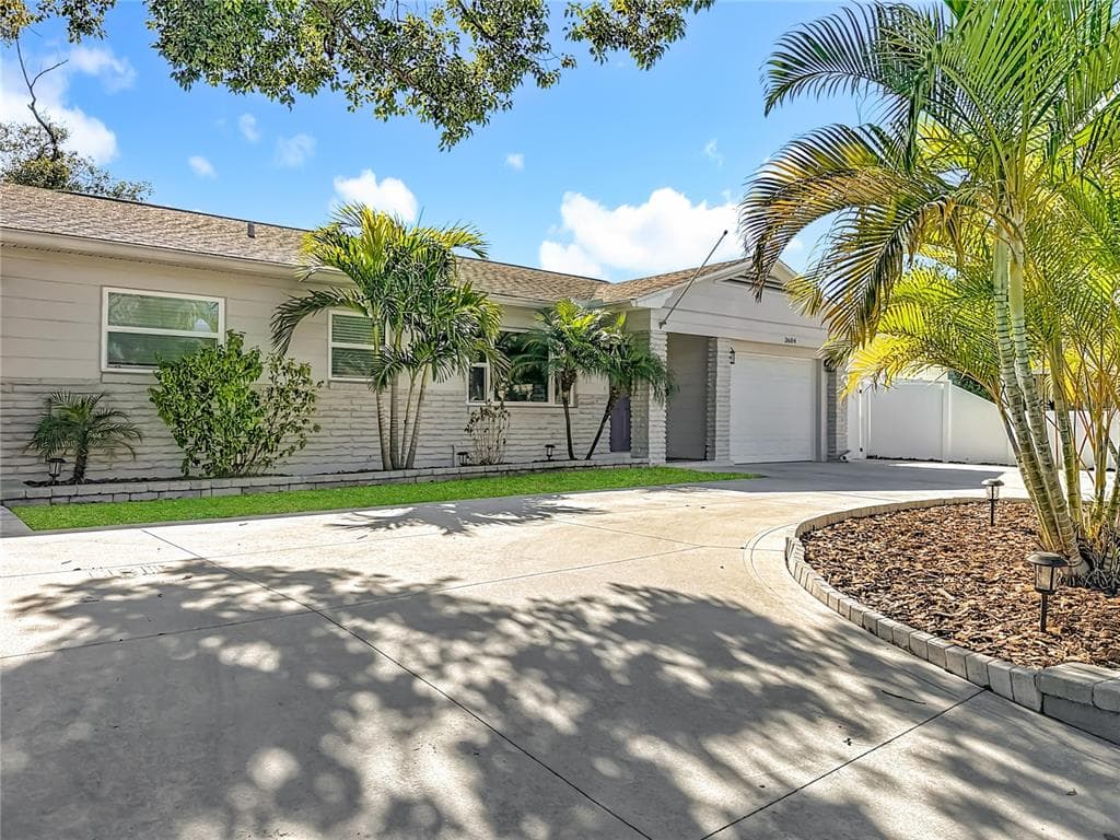 3604 W BAY TO BAY BOULEVARD TAMPA, FL 33629