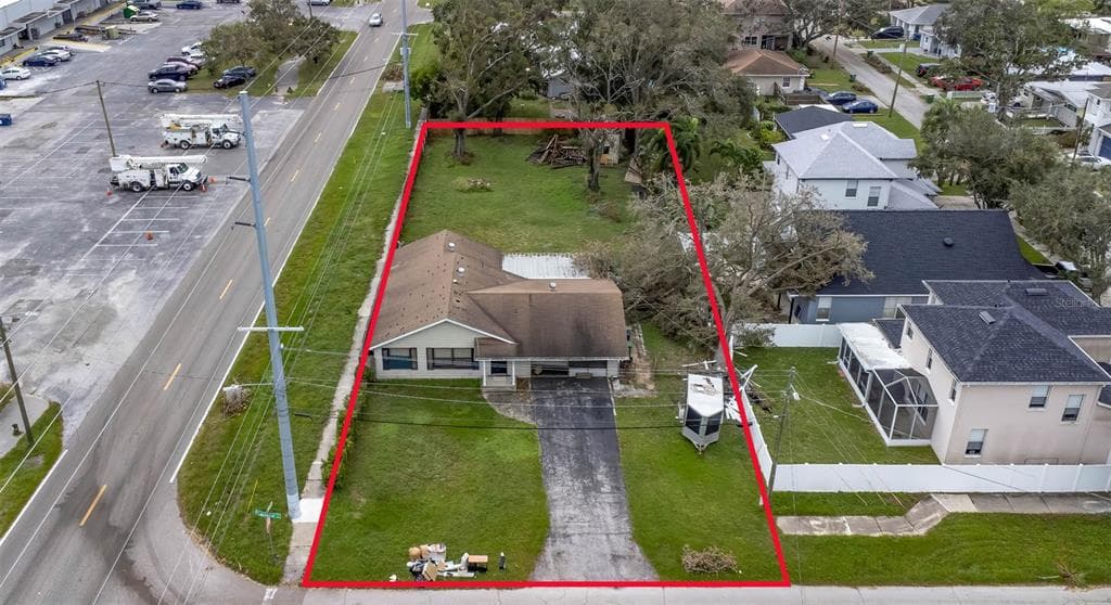 4402 W LANCASTER STREET TAMPA, FL 33616