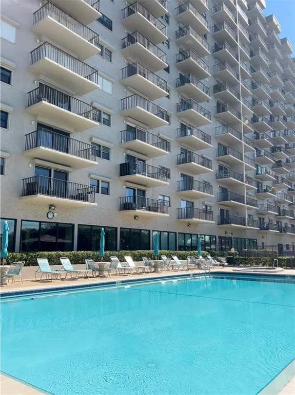 7050 SUNSET DRIVE S UNIT 716 SOUTH PASADENA, FL 33707