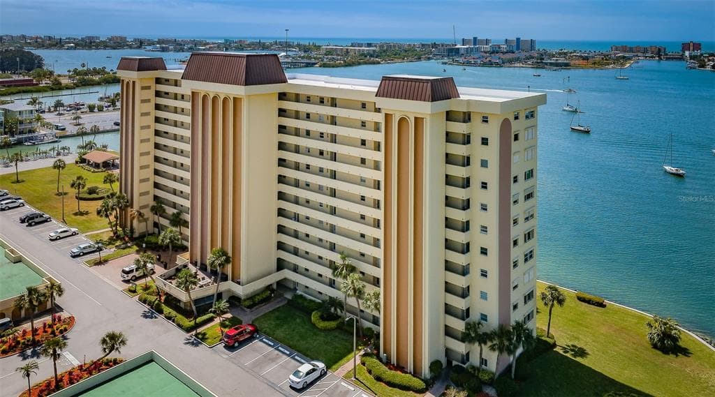 4525 COVE CIRCLE UNIT 604
