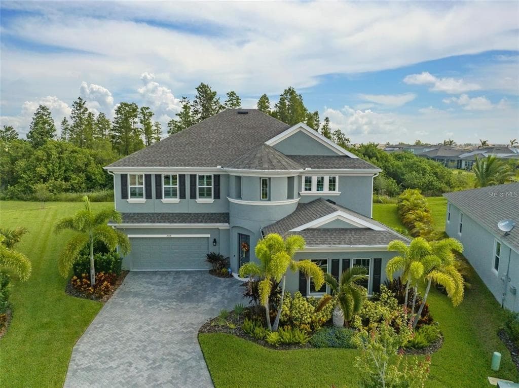 7004 MAINLAND AVENUE APOLLO BEACH, FL 33572