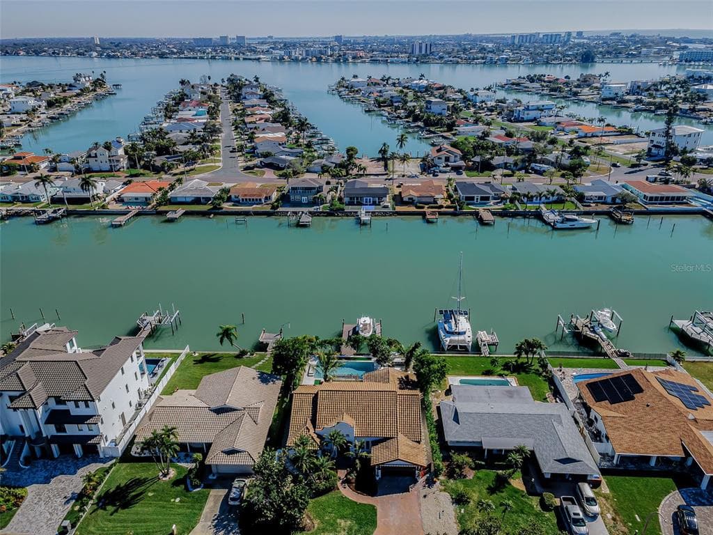 755 116TH AVENUE TREASURE ISLAND, FL 33706